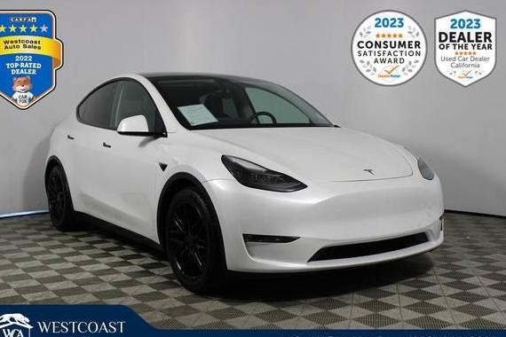 TESLA MODEL Y 2021 5YJYGDEF2MF303906 image